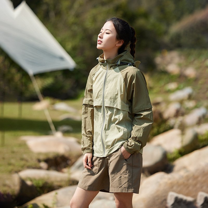 Women's Outdoor Mountain Jacket with Detachable Sleeves UPF50+ UV Protection Lightweight Sun Proof Coat